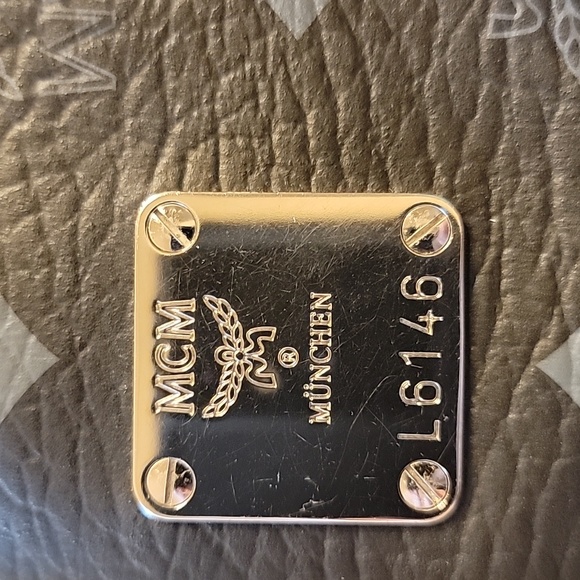 MCM Boston Stark - Picture 2 of 14